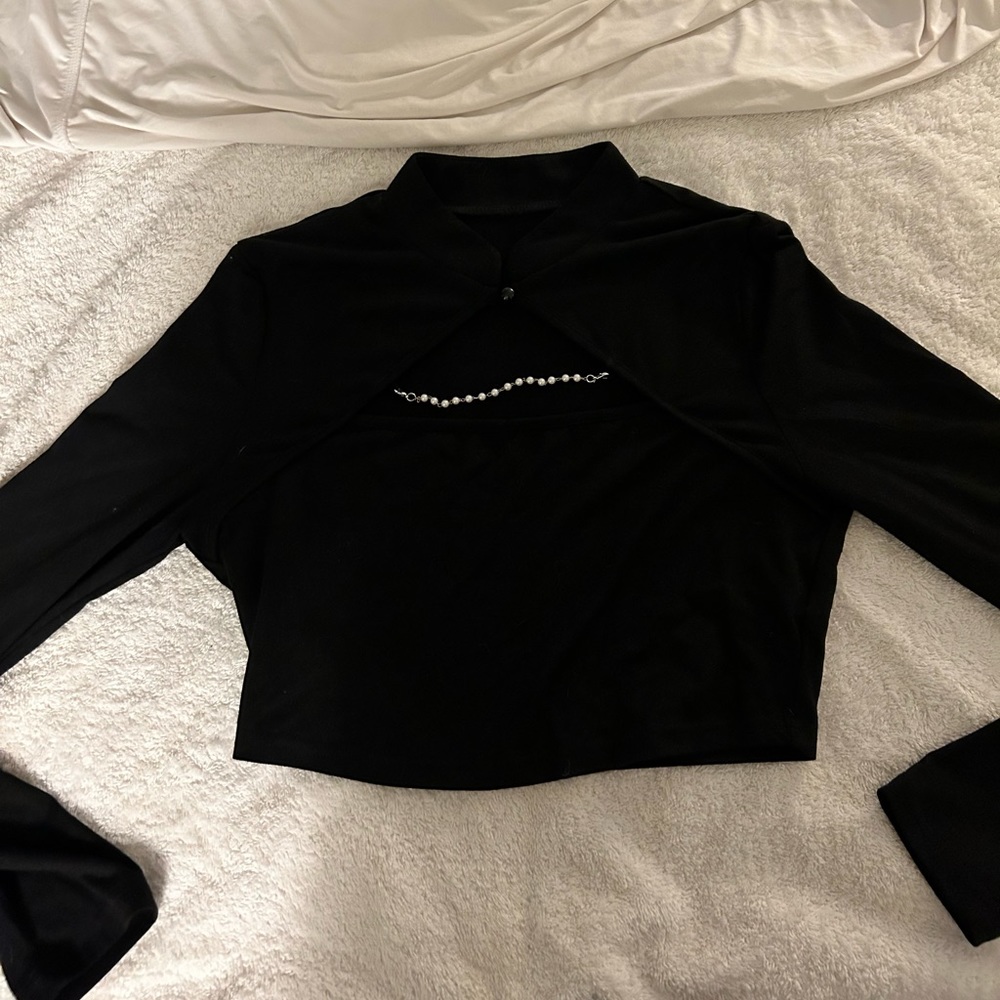 pearl accent long sleeve